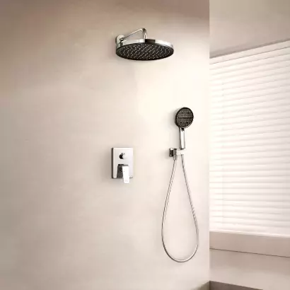 BS2暗装淋浴套装